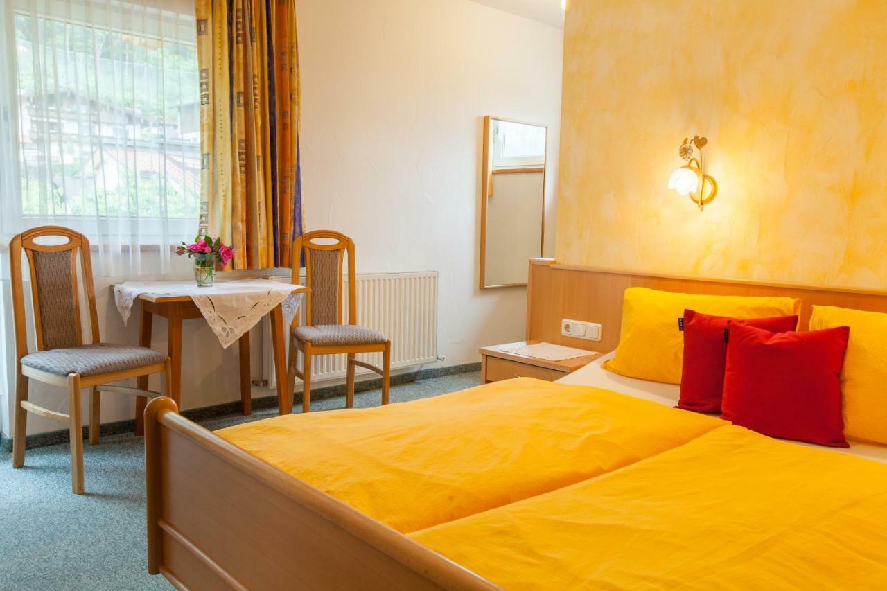 Bed and Breakfast Gaestehaus Elisabeth à Mayrhofen Extérieur photo